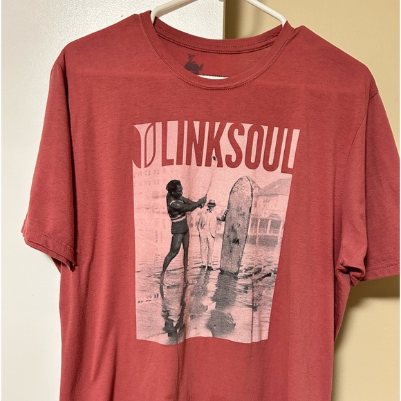 Linksoul Other - Linksoul Large Surfer Golfing  T Shirt
